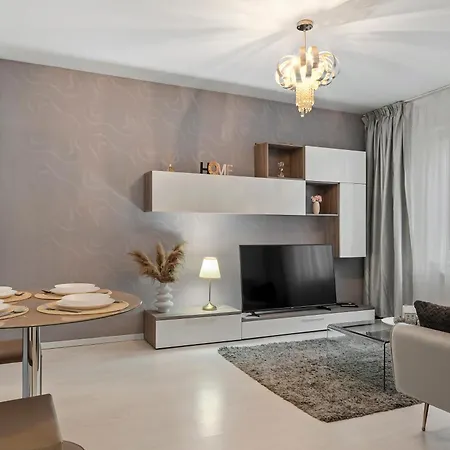 Downtown Cozy Corner Apartment Bucharest Exterior photo